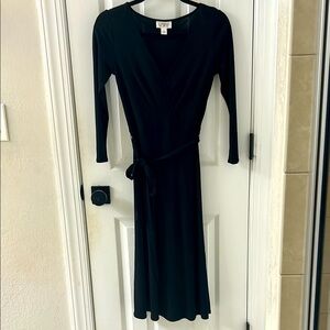 Loft Black V-Neck Long Sleeve Dress